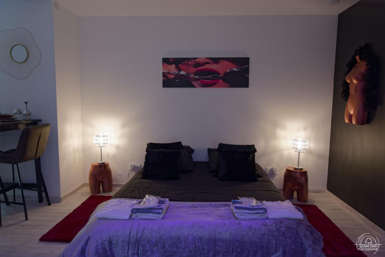 Suite Les Folies Douces & Spa By Nancyintimelounge Exteriér fotografie
