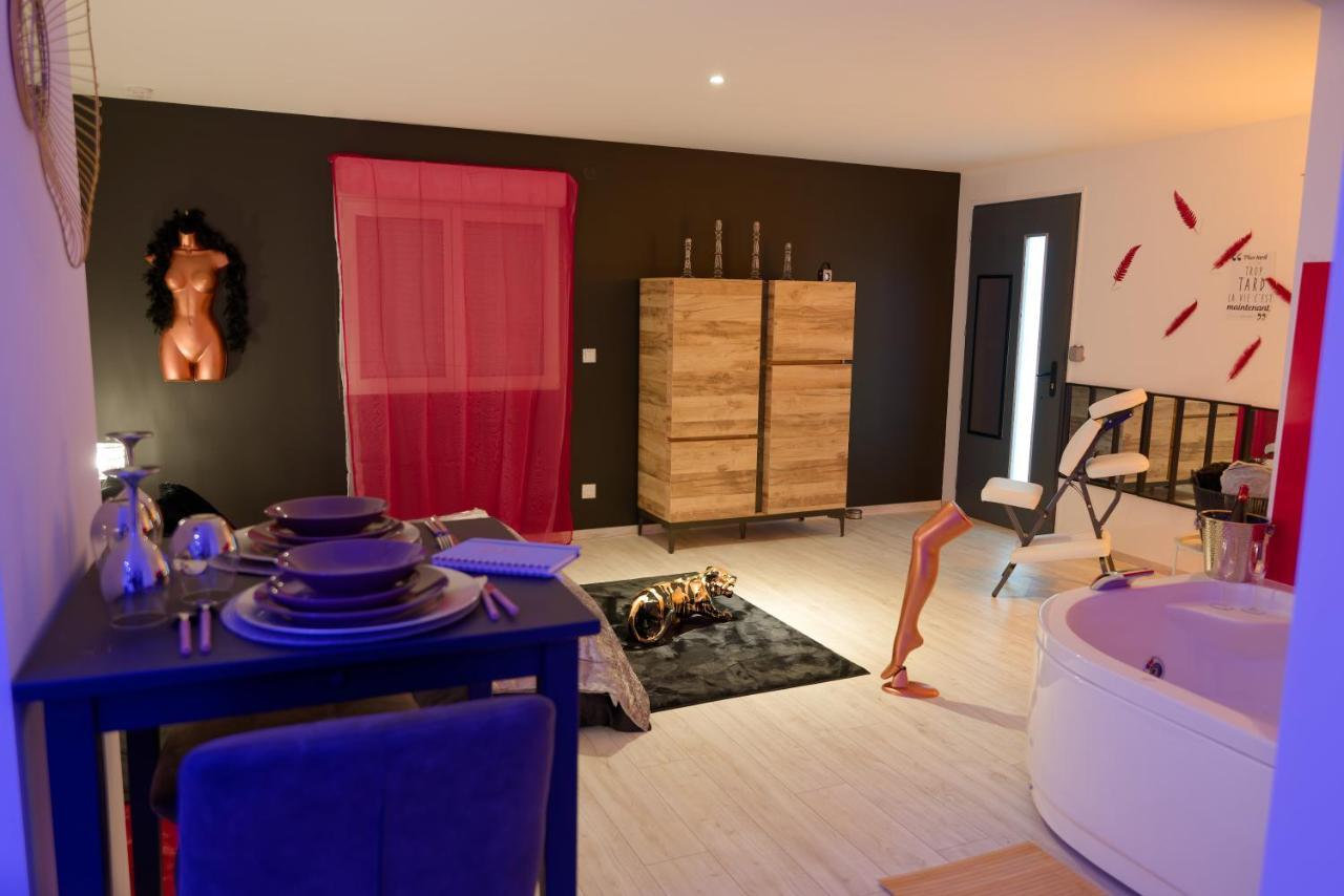 Suite Les Folies Douces & Spa By Nancyintimelounge Exteriér fotografie